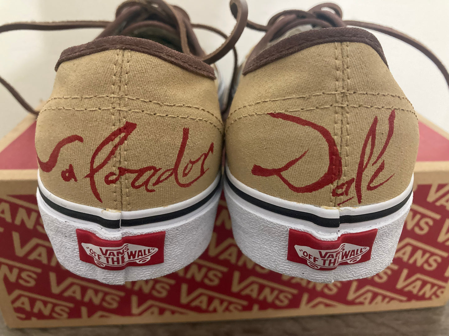 Dali Vans