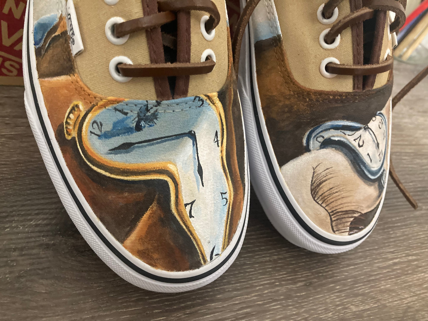 Dali Vans