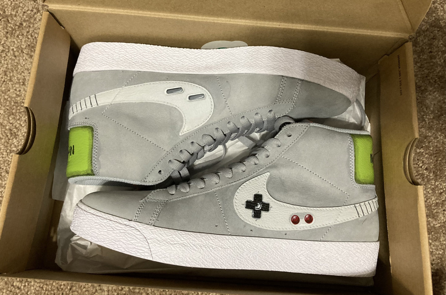 Gameboy Nike SB Blazers