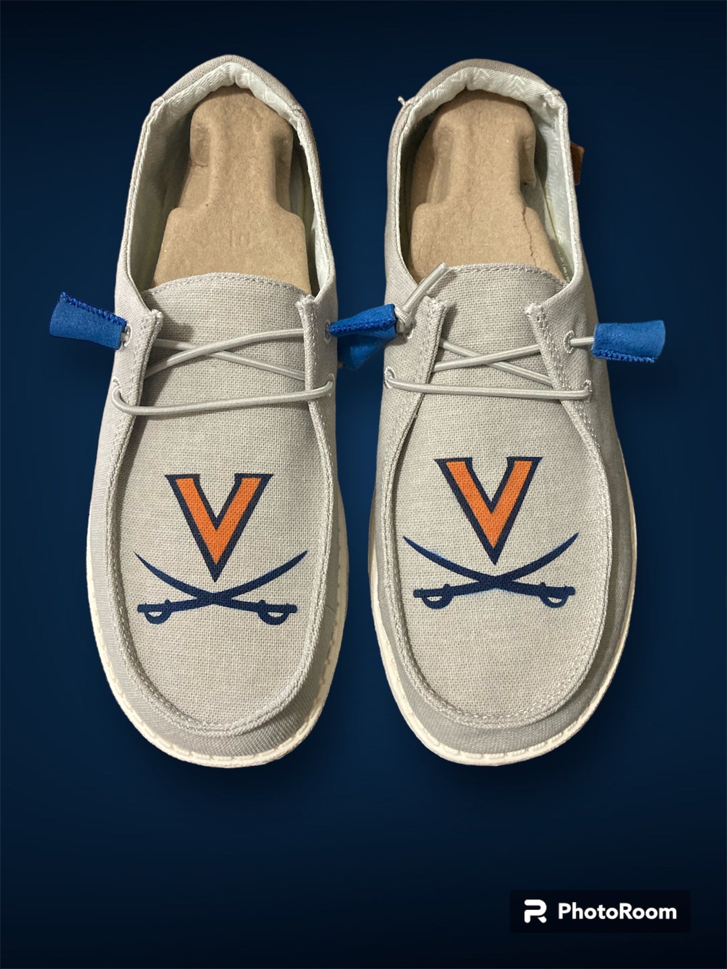 UVA Hey Dudes