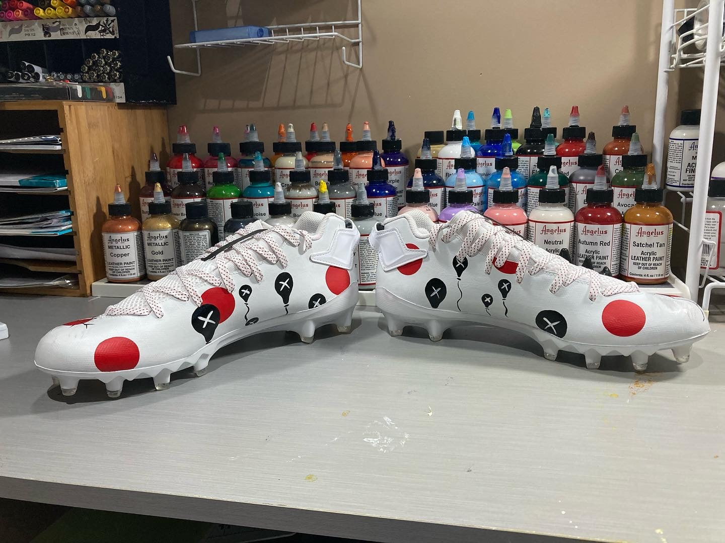 Custom cleat deposit