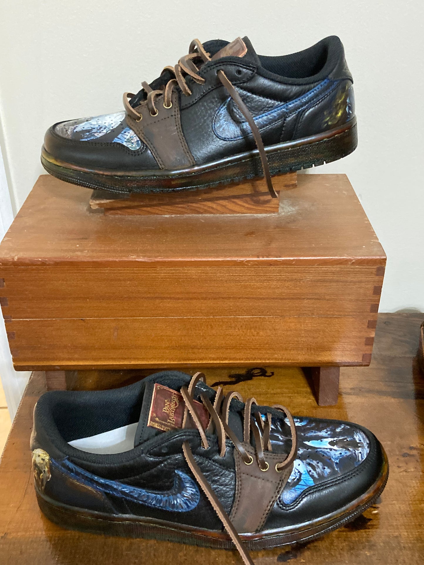 Custom shoes deposit