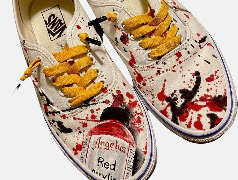 Custom shoes deposit