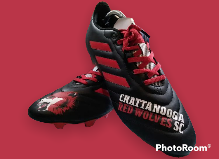 Custom cleat deposit