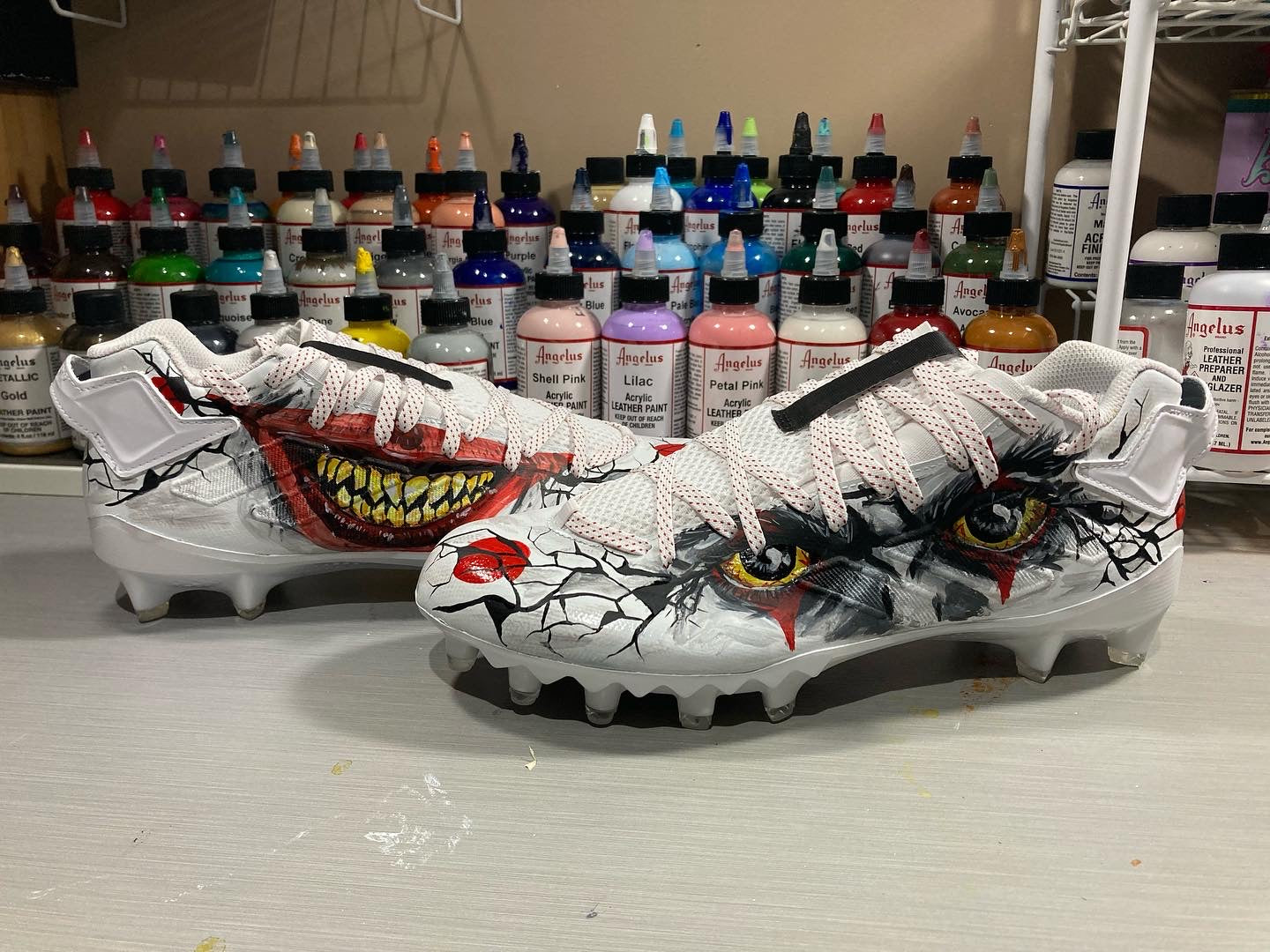 Custom cleat deposit